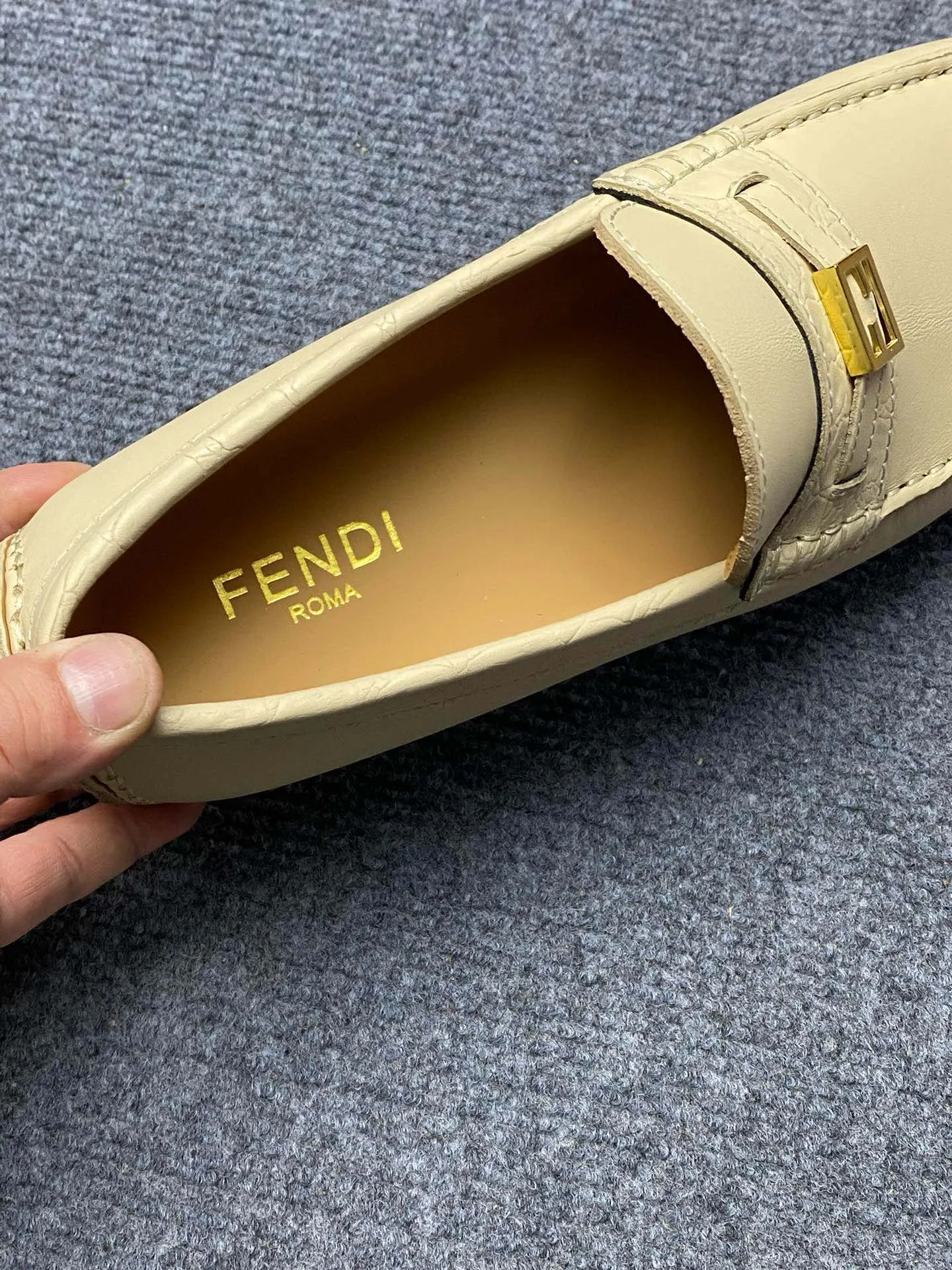 Men's Men's Shoes Men's Men's Shoes 💰700FENDI Fendi Men's Shoes are breathable and comfortable. Original development. Counters copy one to one. Imported cowhide. Niuri. 38 to 44. (can be ordered at 45.46. No returns or exchanges)